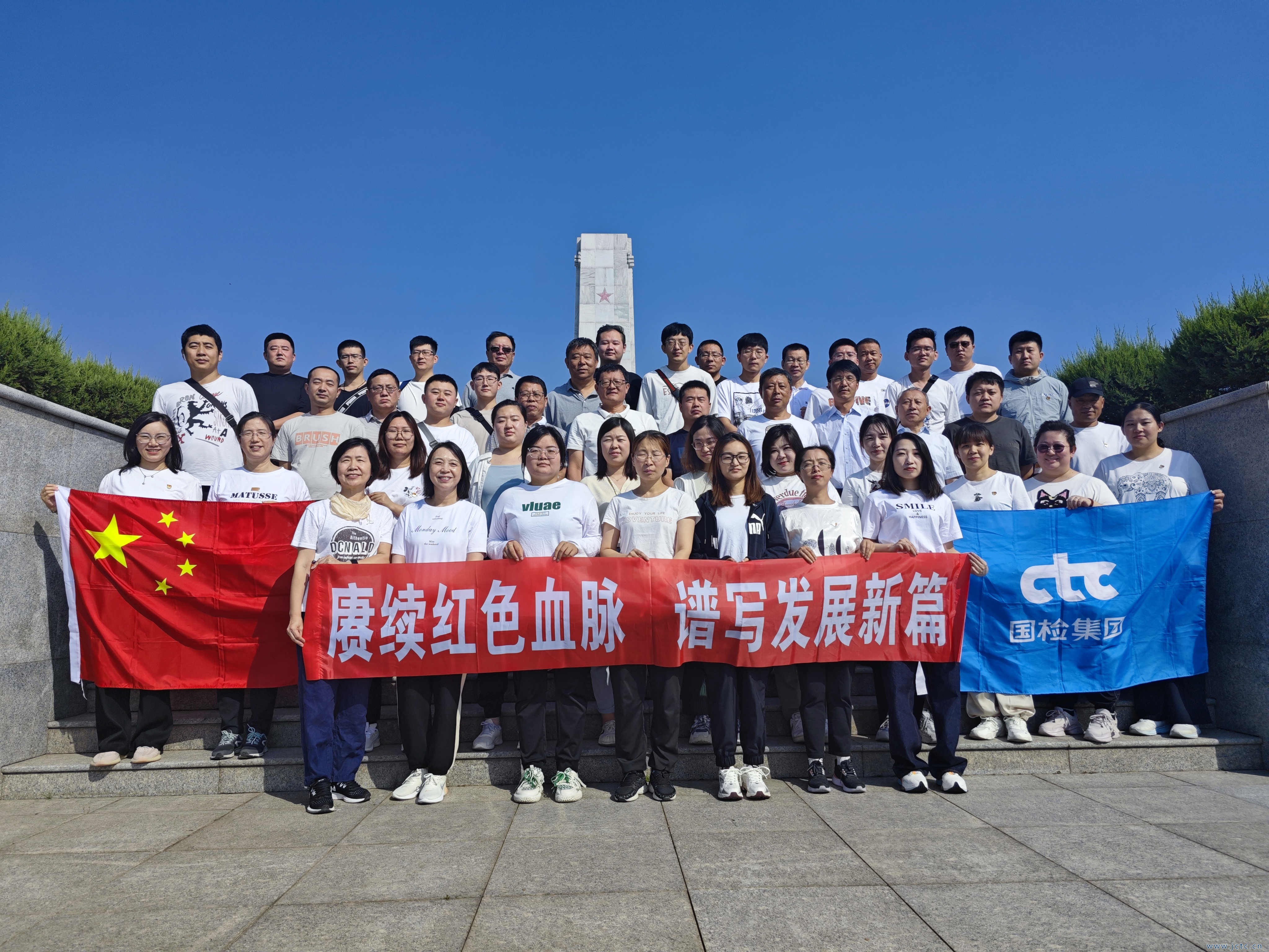 1695058076391710.jpg 4154cc298ec7d12aca54c4228100cde_副本.jpg